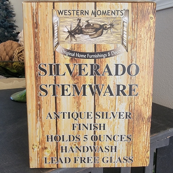Western Moments Silverado Steamware Set - Picture 2 of 4